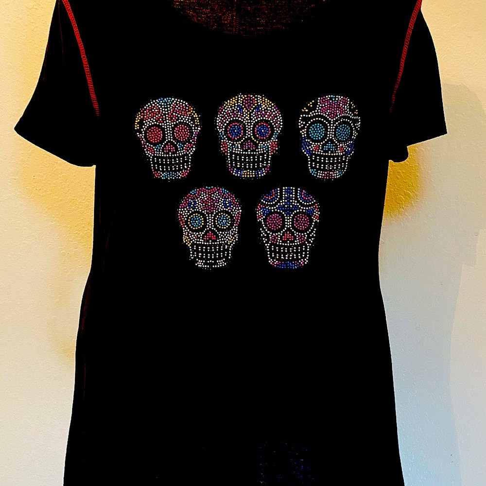 Womens size M - Sugar Skull Shirt